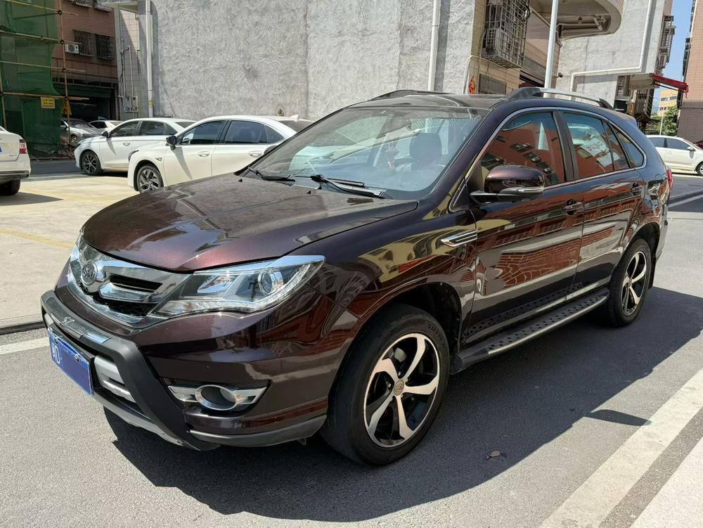 BYD BYD S7