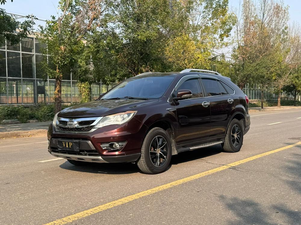 BYD BYD S7