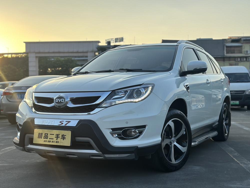 BYD BYD S7