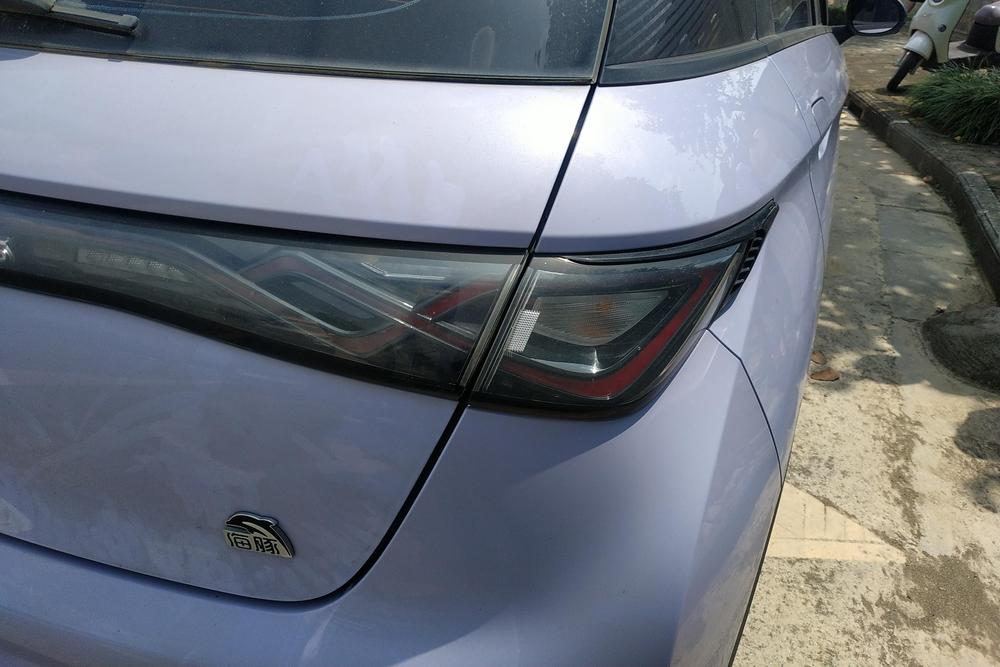 BYD Dolphin