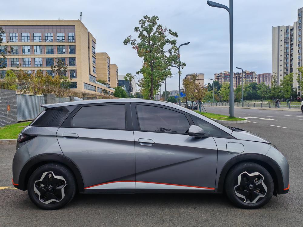 BYD Dolphin