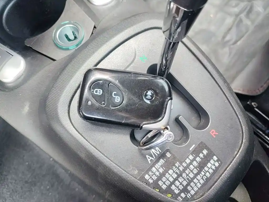 BYD F0