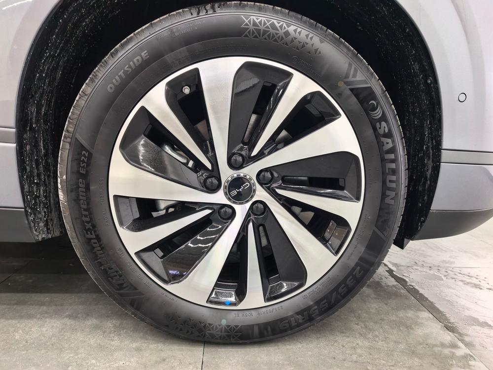 BYD Haishi 06 EV
