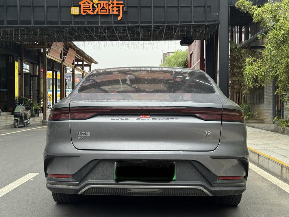 BYD Han EV