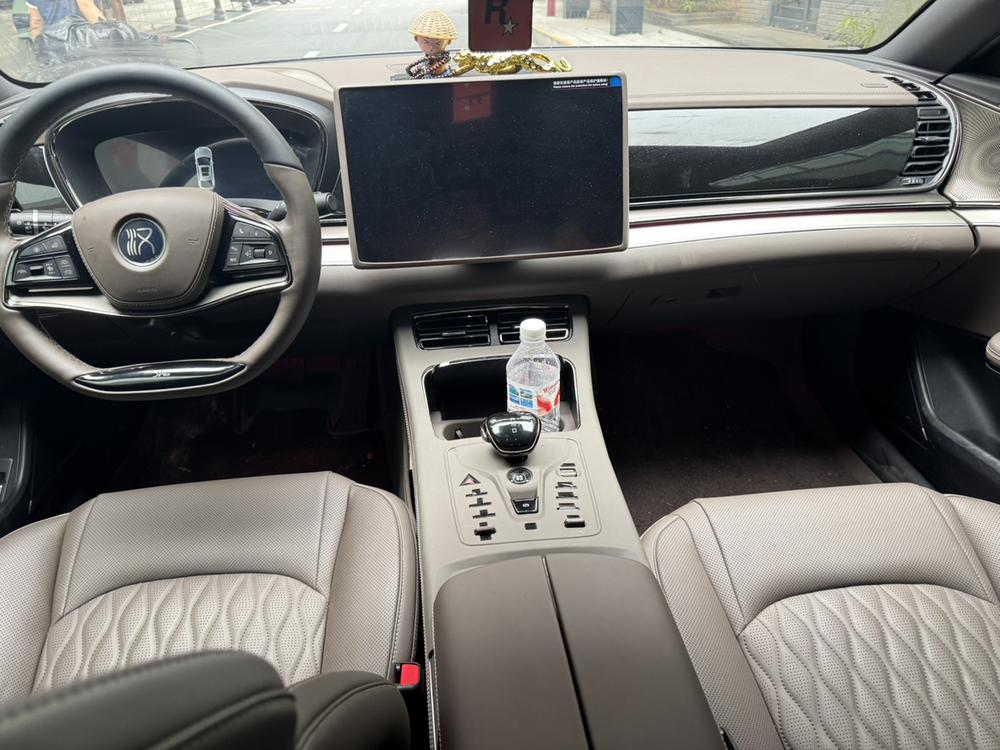BYD Han EV