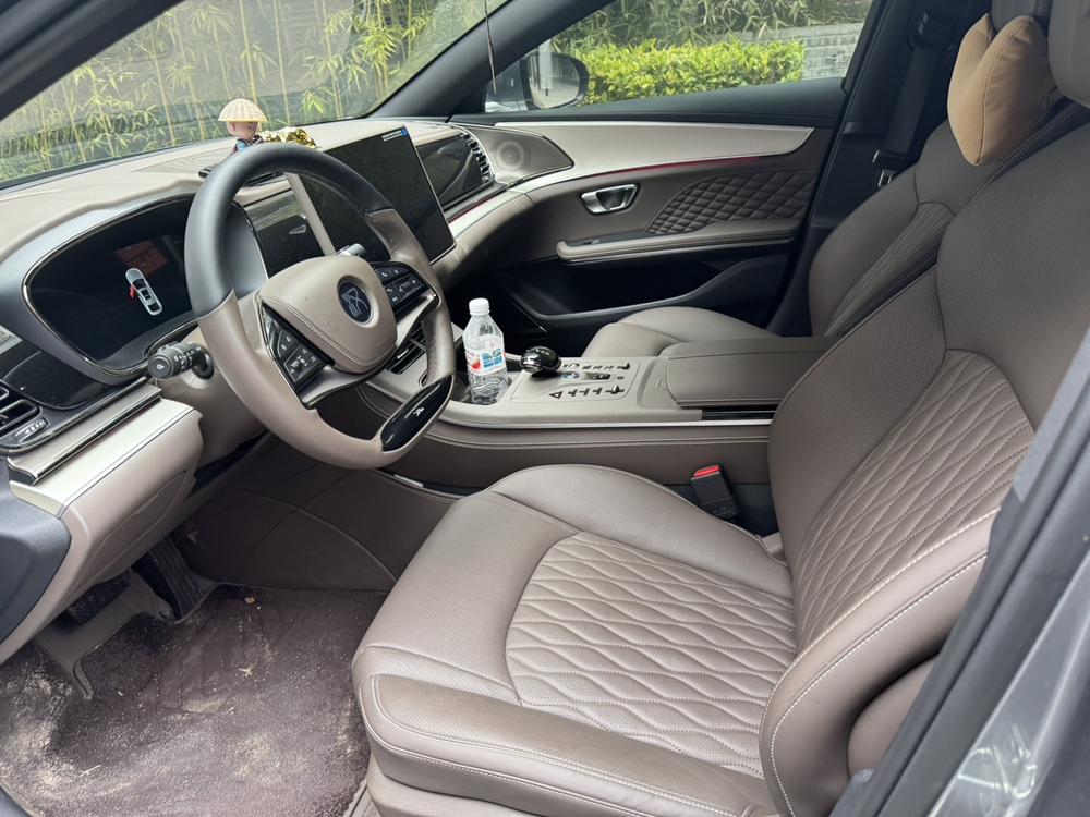 BYD Han EV