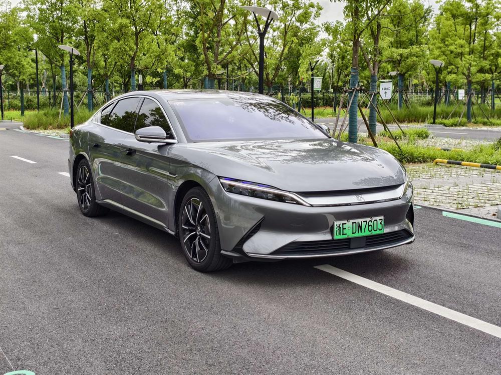 BYD Han EV