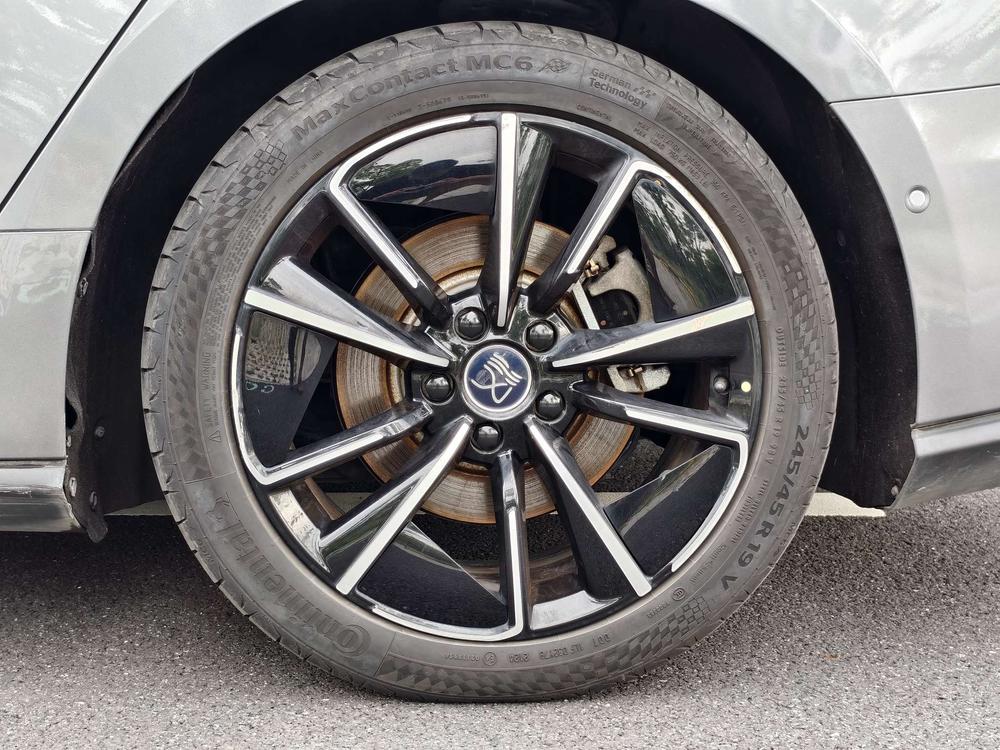 BYD Han EV