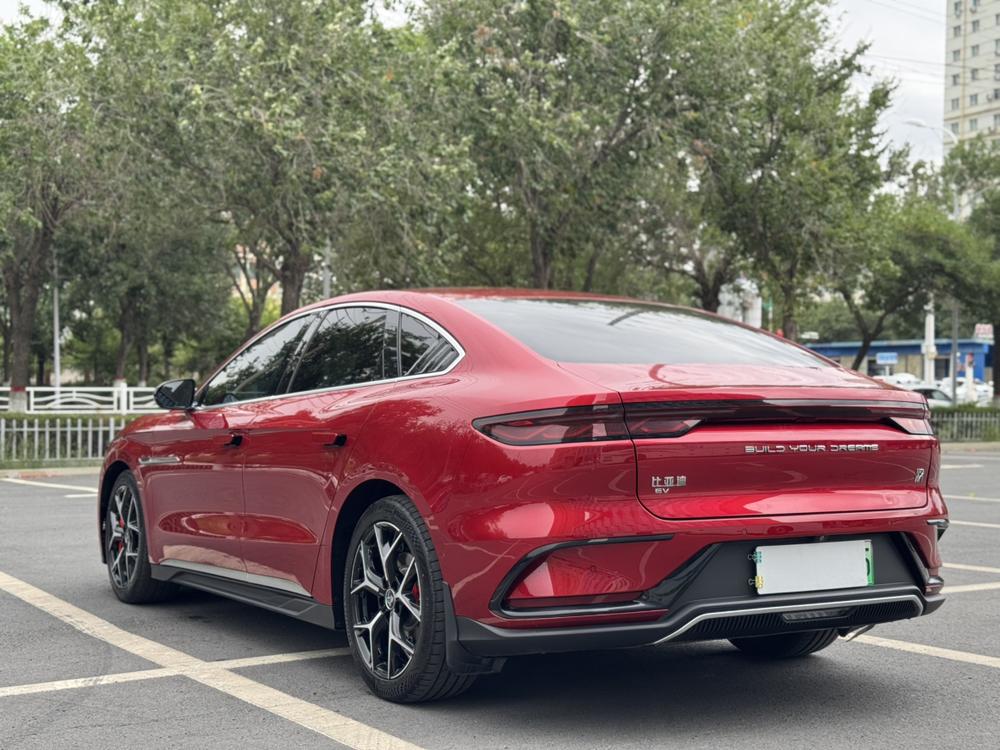 BYD Han EV