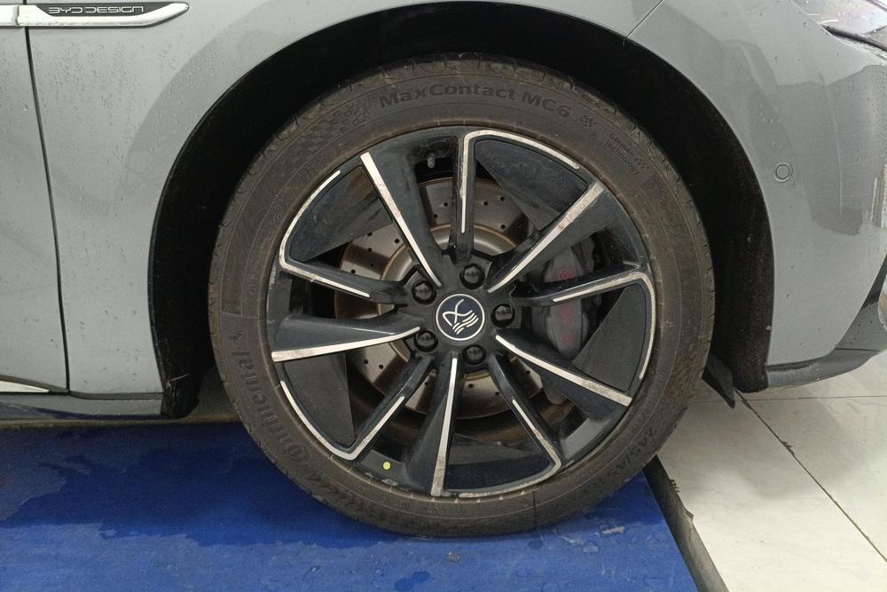 BYD Han EV