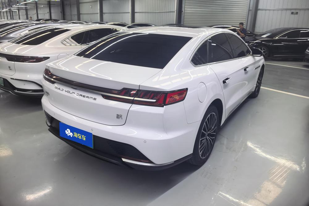 BYD Han EV