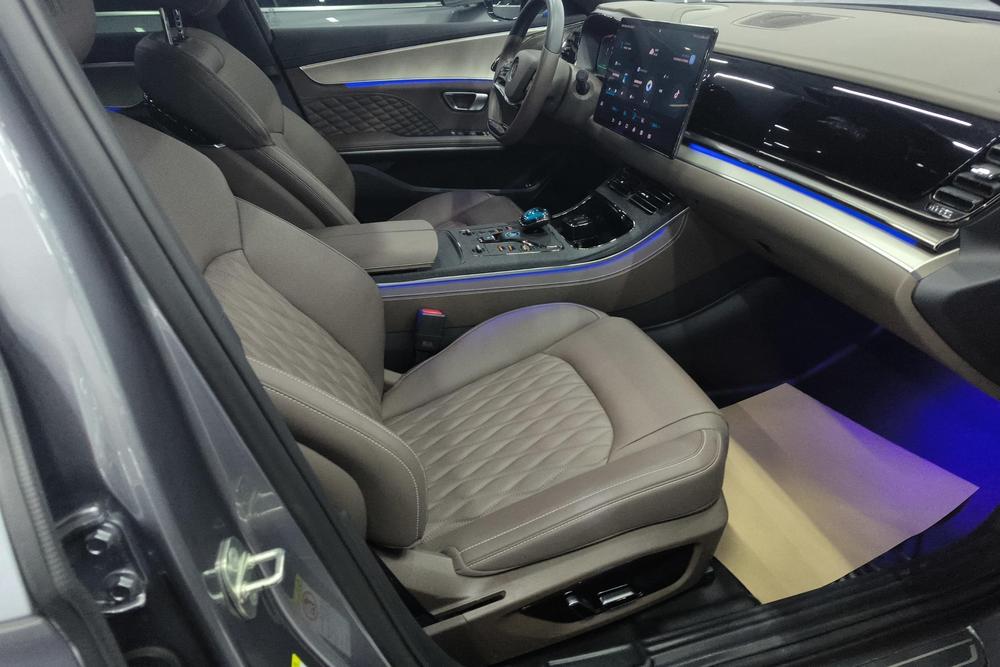 BYD Han EV