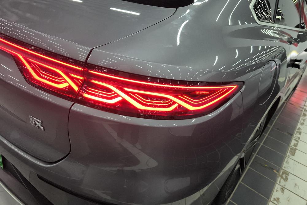 BYD Han EV