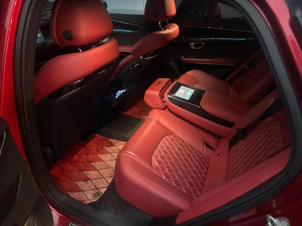 BYD Han EV
