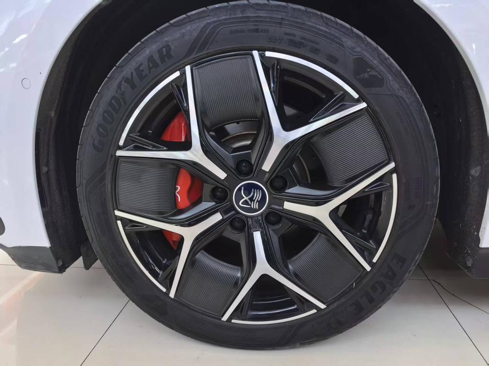 BYD Han EV