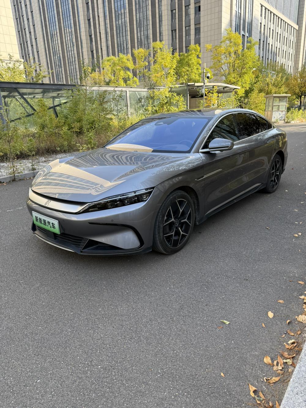 BYD Han EV