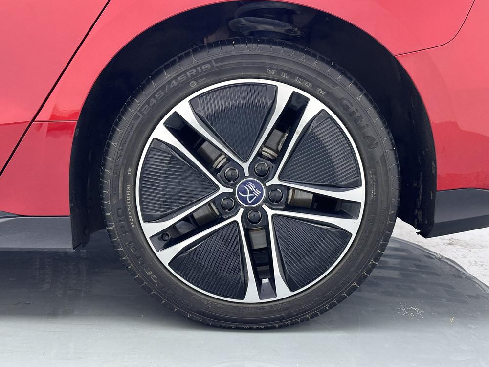 BYD Han EV