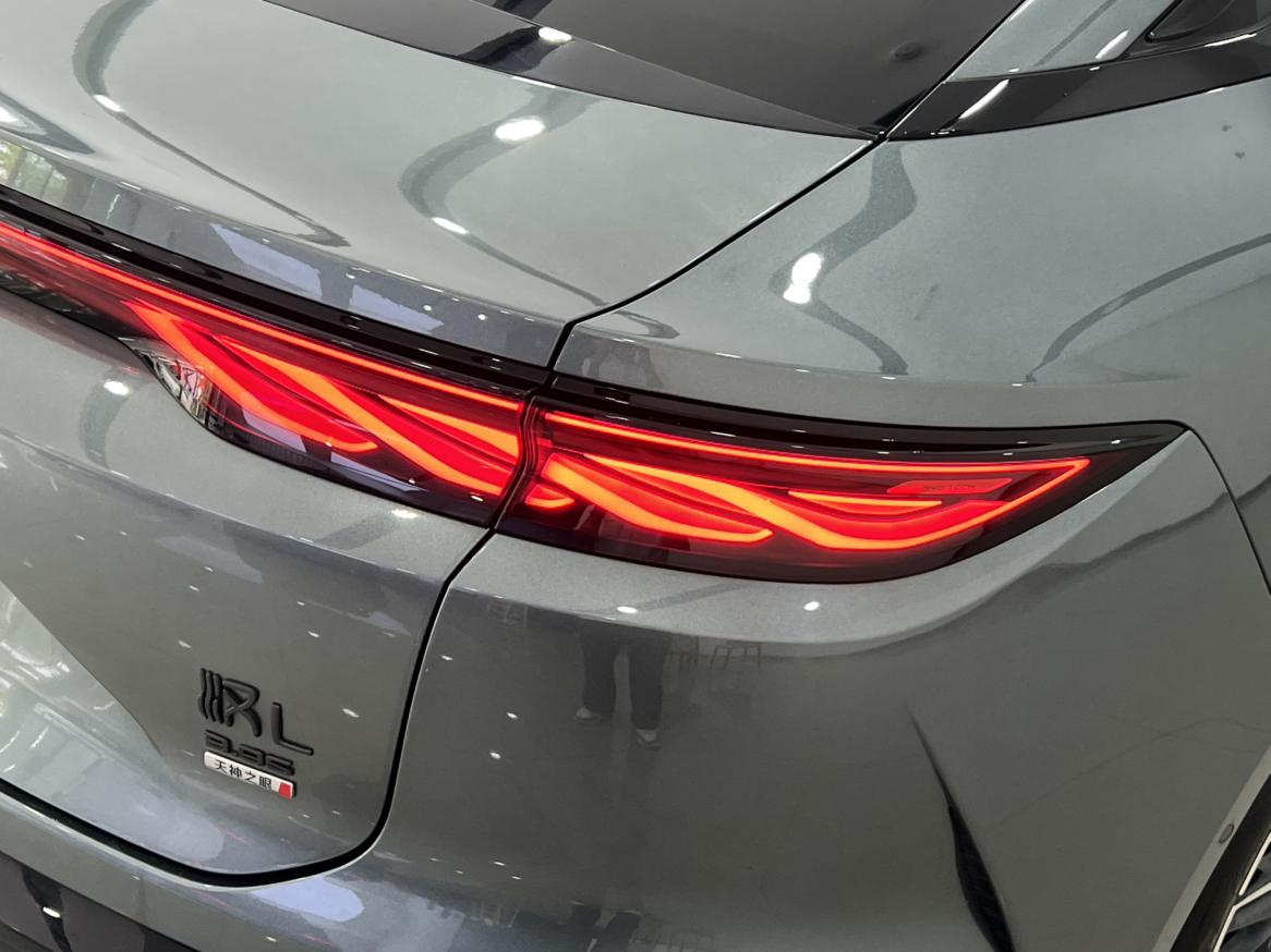 BYD Han L DM
