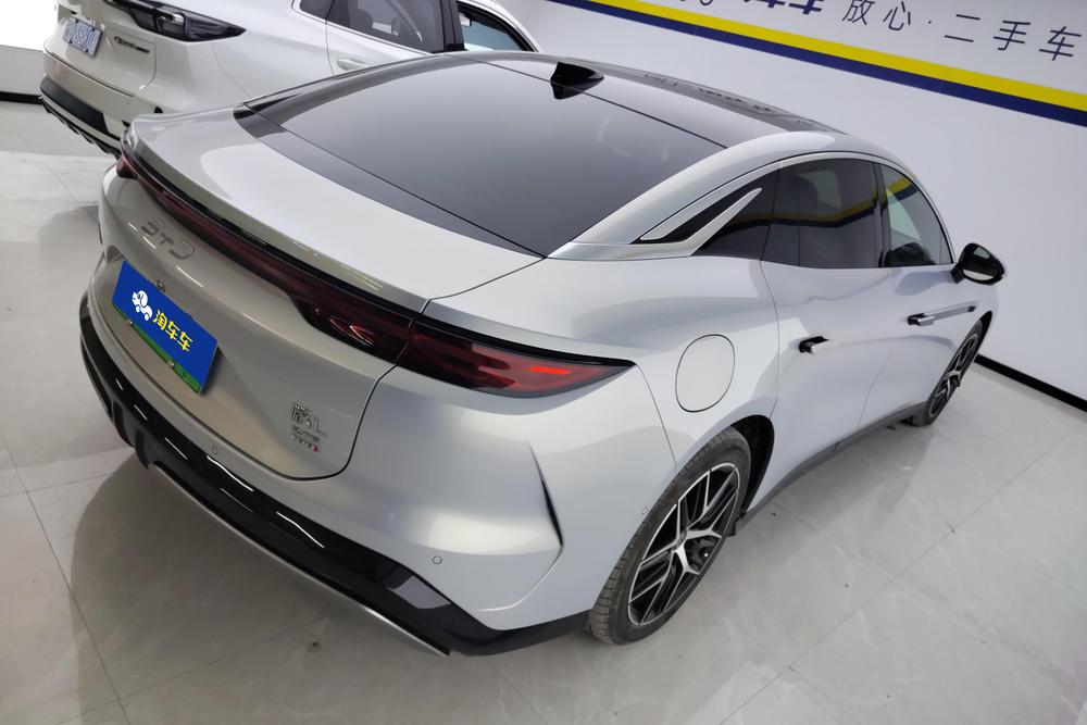 BYD Han L EV