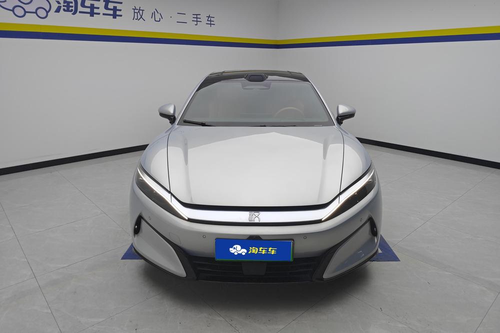 BYD Han L EV