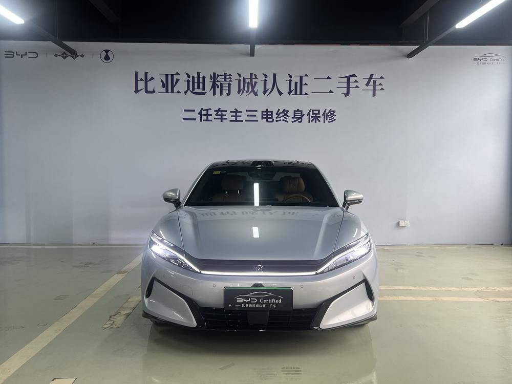 BYD Han L EV