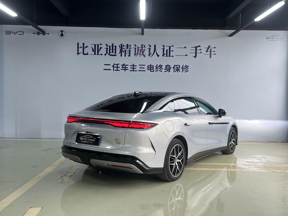 BYD Han L EV