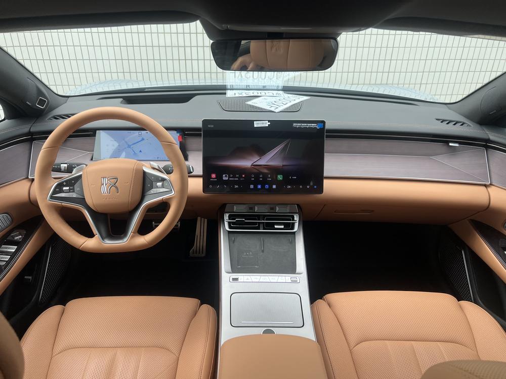BYD Han L EV