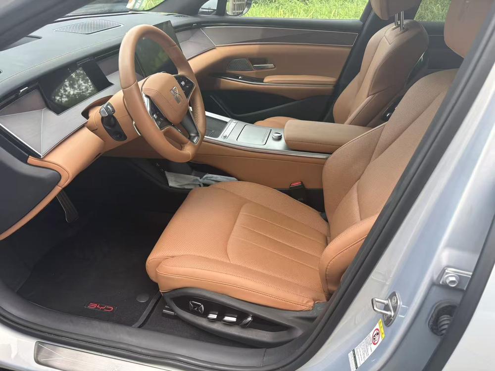 BYD Han L EV