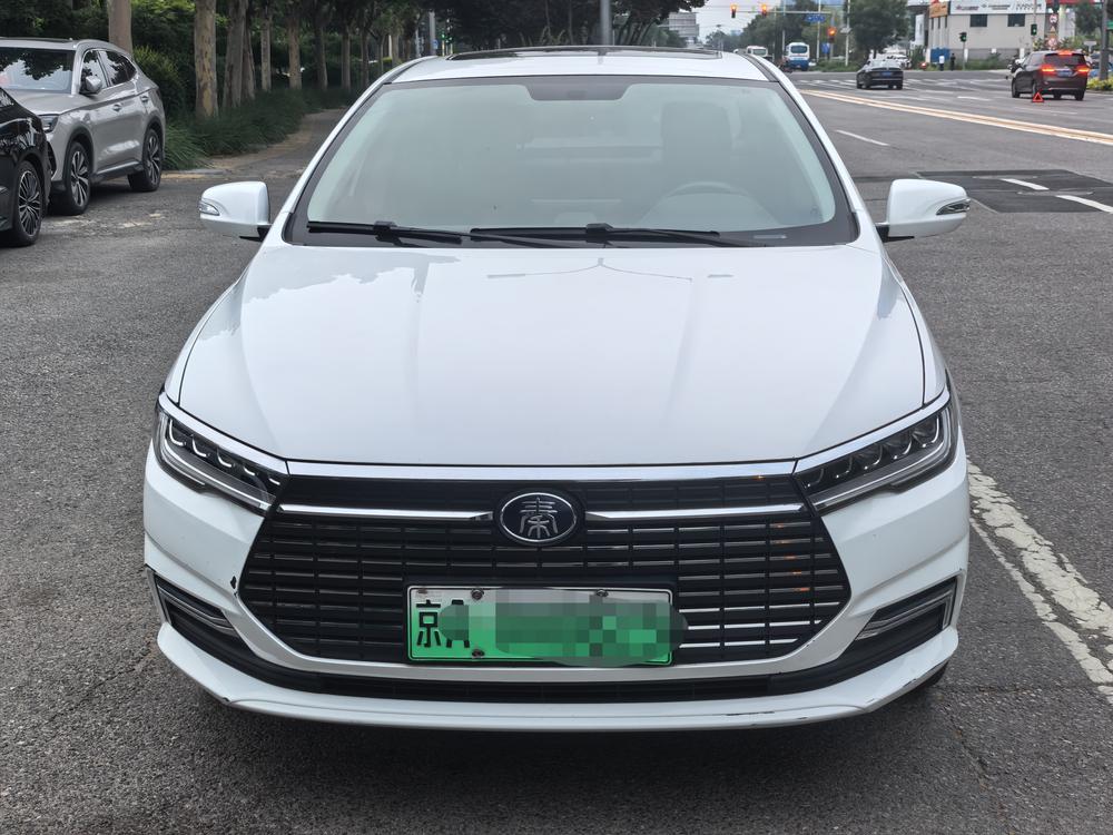 BYD Qin EV