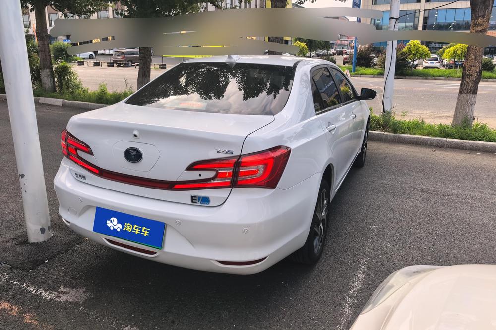 BYD Qin EV