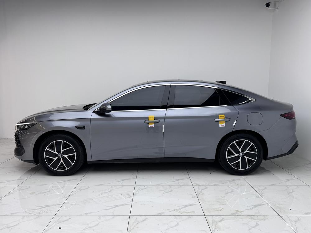 BYD Qin L DM