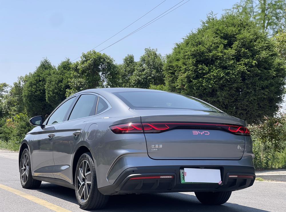BYD Qin L DM