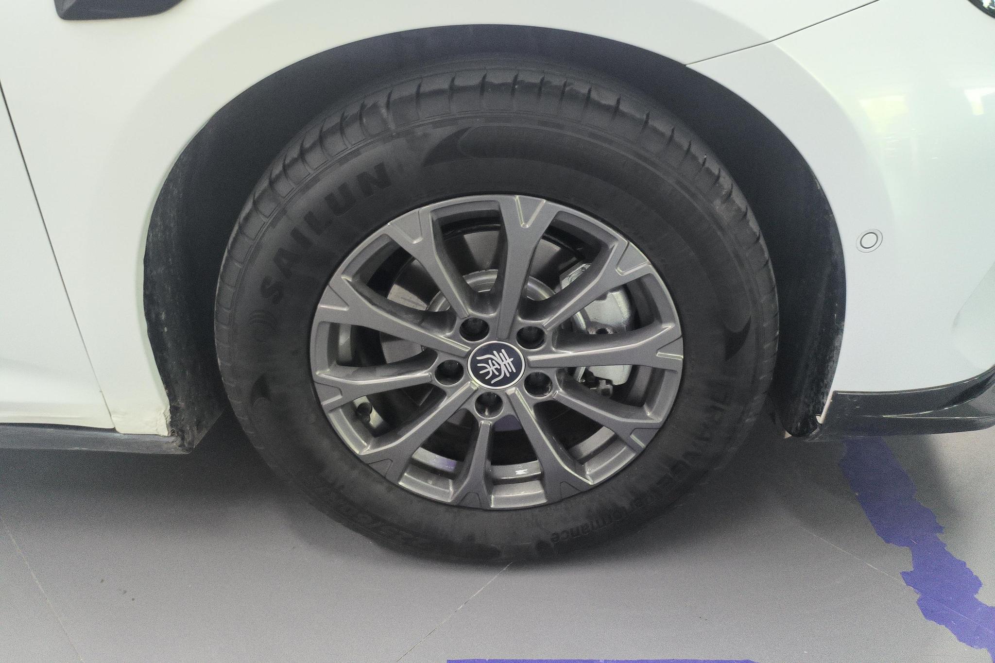 BYD Qin L DM