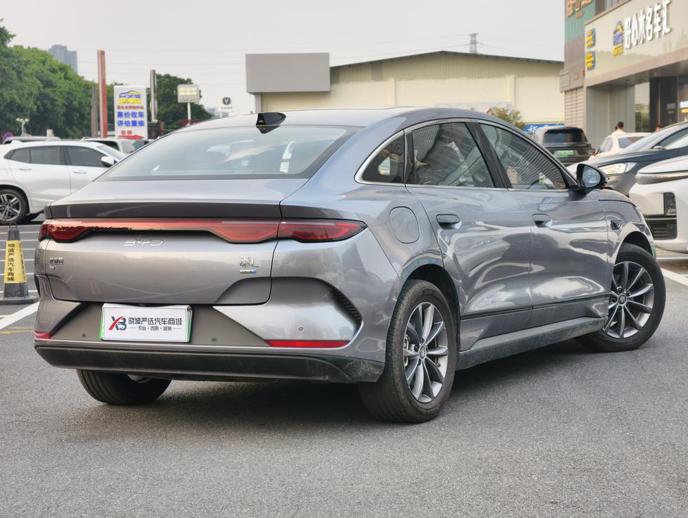 BYD Qin L EV
