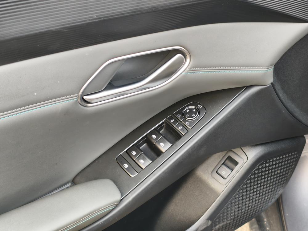 BYD Qin L EV
