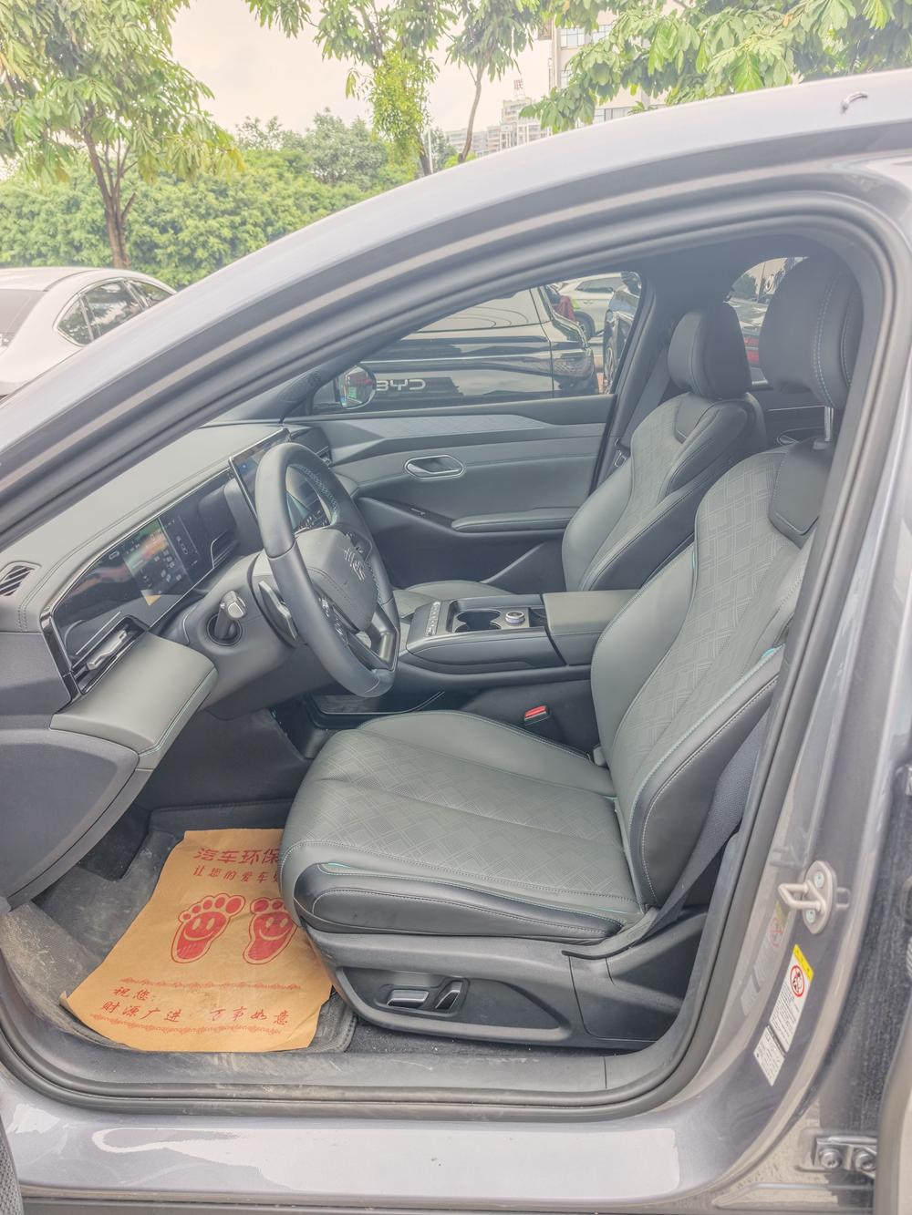 BYD Qin L EV