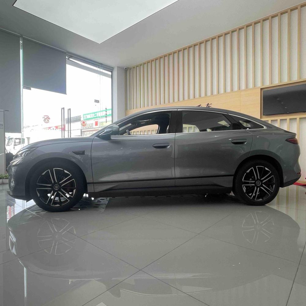 BYD Qin L EV