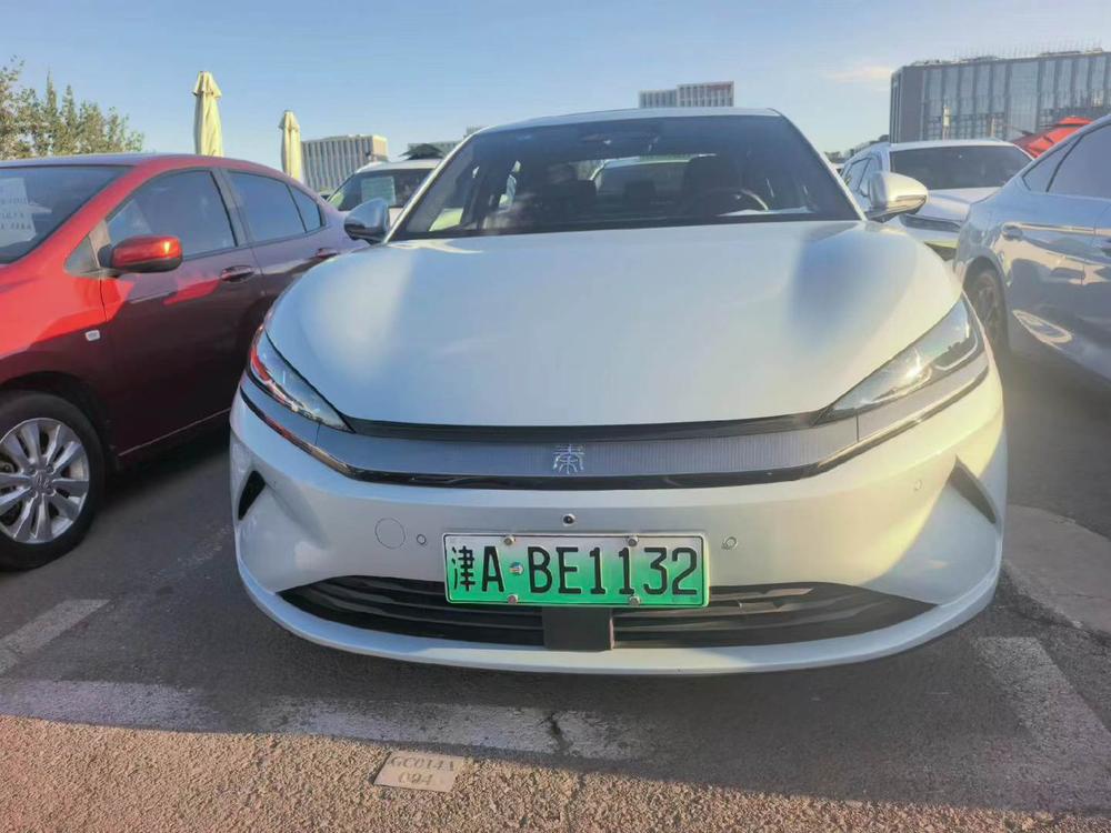 BYD Qin L EV