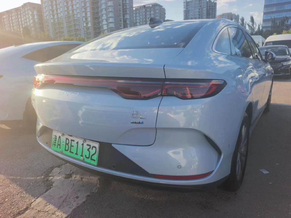 BYD Qin L EV