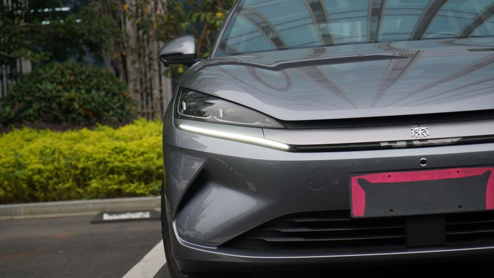 BYD Qin L EV