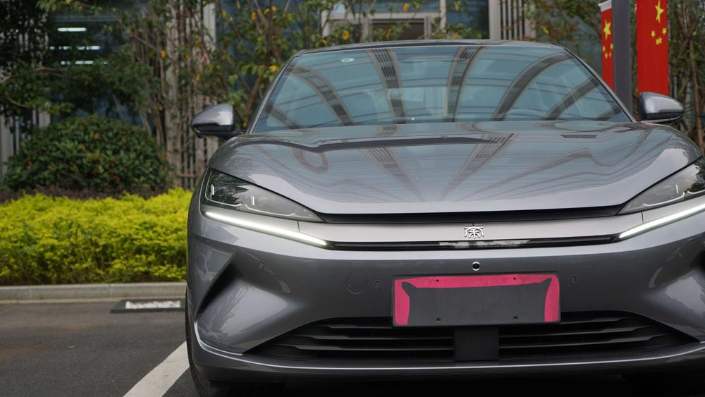BYD Qin L EV