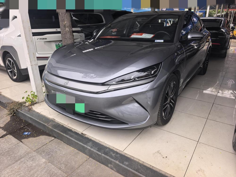 BYD Qin L EV