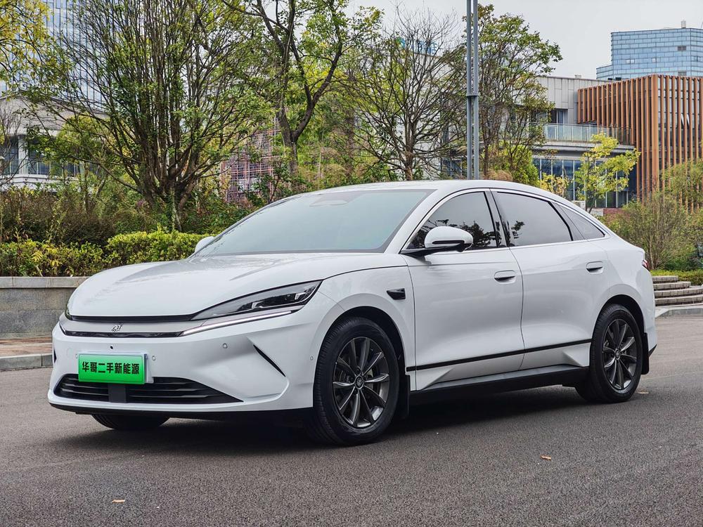 BYD Qin L EV