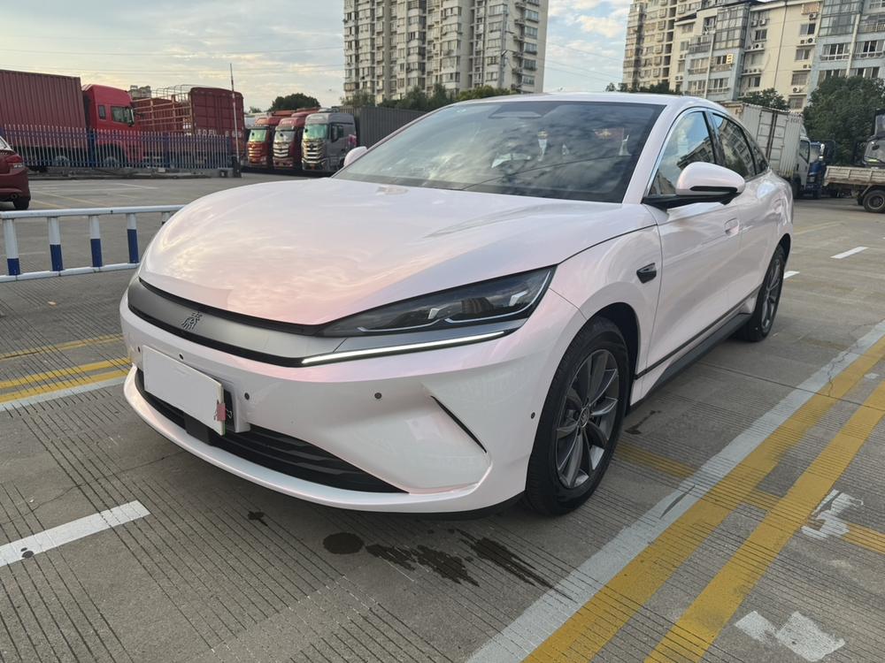 BYD Qin L EV