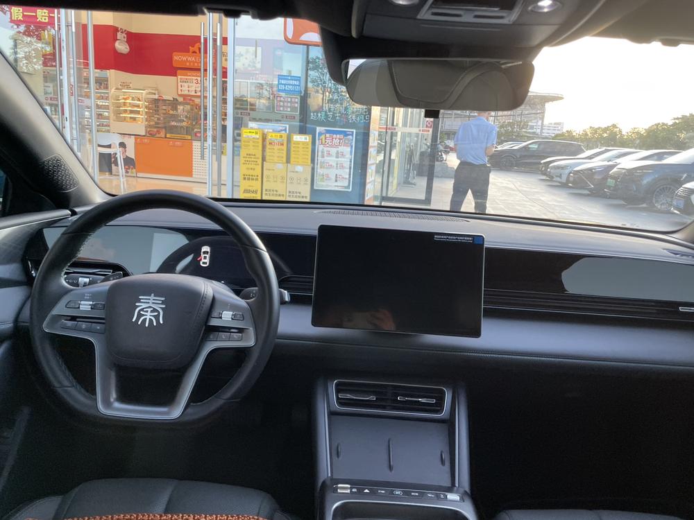 BYD Qin L EV