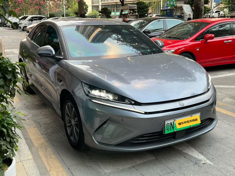 BYD Qin L EV