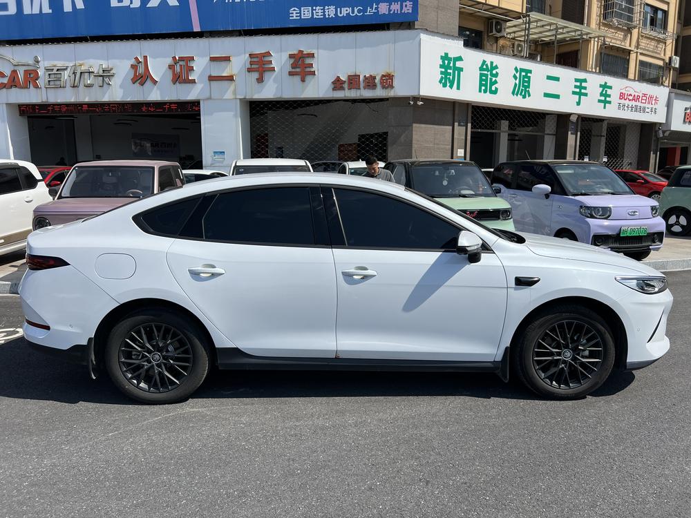 BYD Qin PLUS EV