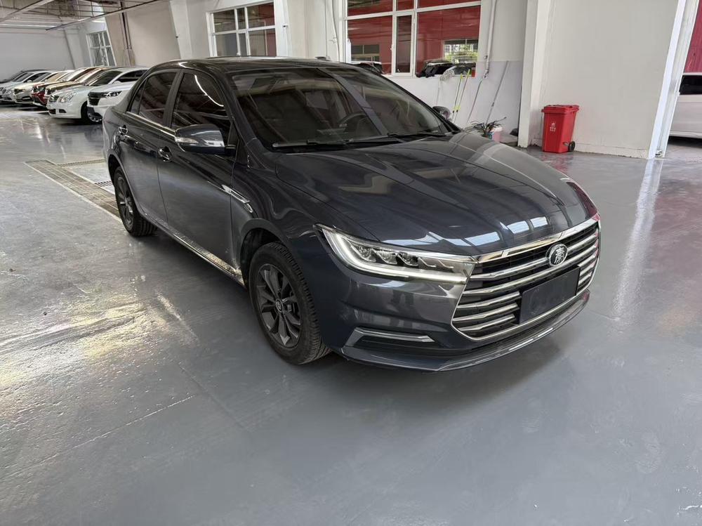 BYD Qin