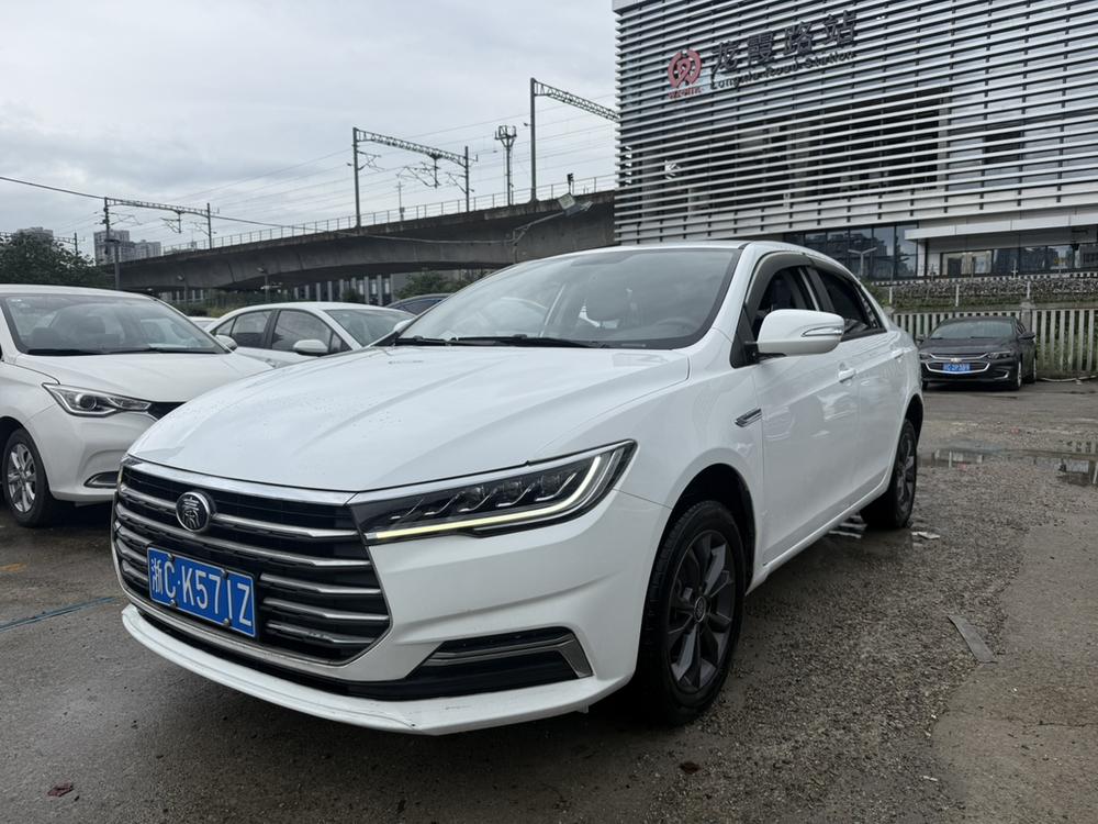 BYD Qin