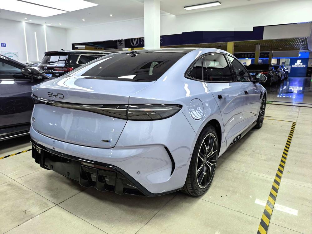 BYD Seal